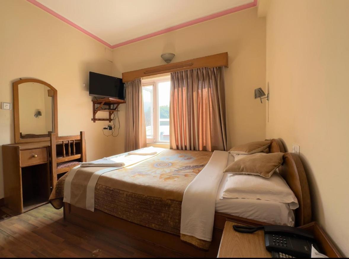 Green Tara Hotel Похара Екстериор снимка